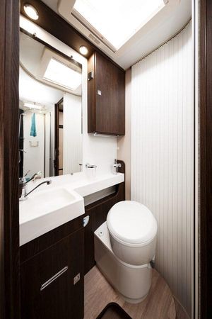 Benimar Tessoro 463 up (1) Baño